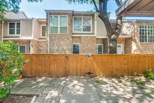 2407 Northlake Ct, Irving, TX 75038 - Photo 2