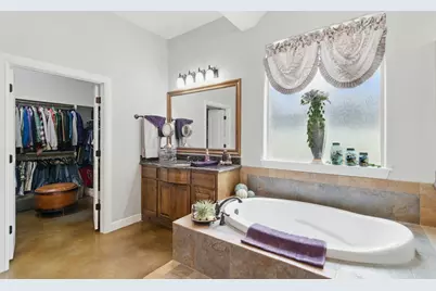 565 Ridgeway Drive, Bluff Dale, TX 76433 - Photo 26