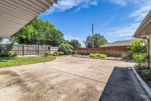 3401 Oakridge Ln, Waco, TX 76708 - Photo 26