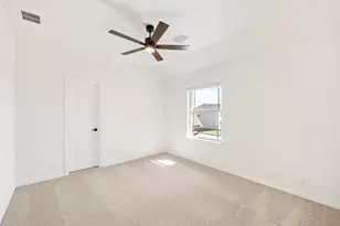 1129 Dove Hvn Dr, Justin, TX 76247 - Photo 34