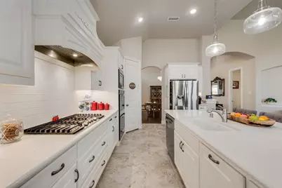 13921 Bluebell Drive, Little Elm, TX 75068 - Photo 4