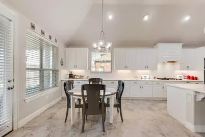 13921 Bluebell Drive, Little Elm, TX 75068 - Photo 8