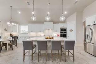 13921 Blue Bell Dr, Little Elm, TX 75068 - Photo 2