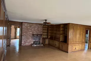 509 E Main St, Mexia, TX 76667 - Photo 16