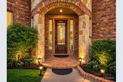 403 Sodbury Court, Roanoke, TX 76262 - Photo 4