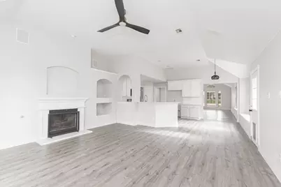 1925 Crestlake Drive, Rockwall, TX 75087 - Photo 2