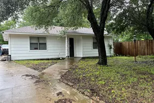 605 S Ann St, Terrell, TX 75160 - Photo 2