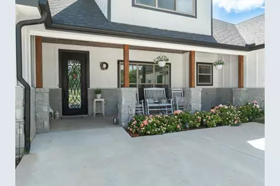 633 N Stovall Drive, Robinson, TX 76706 - Photo 2