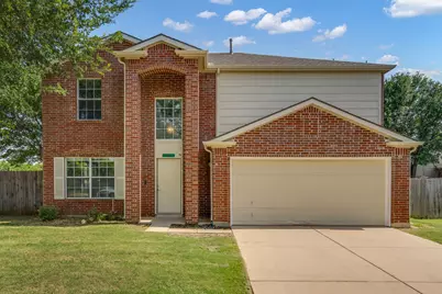 901 Greenbend Drive, Denton, TX 76210 - Photo 2