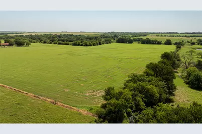 12520 Fm 455 E, Pilot Point, TX 76258 - Photo 20