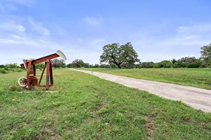 101 Starhorn Rd, Marble Falls, TX 78654 - Photo 32