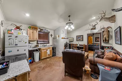 101 Starhorn Road, Marble Falls, TX 78654 - Photo 8