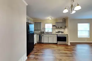 1414 Record Crossing Rd, Dallas, TX 75235 - Photo 4