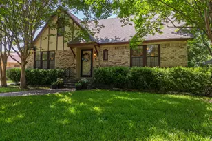 310 Carr St, Hillsboro, TX 76645 - Photo 2