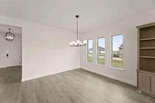 124 Evanston Ct, Rhome, TX 76078 - Photo 6