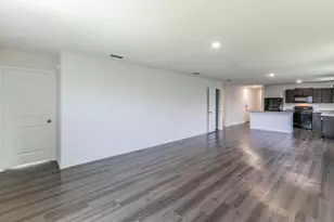 7718 Florence Dr, Abilene, TX 79606 - Photo 4