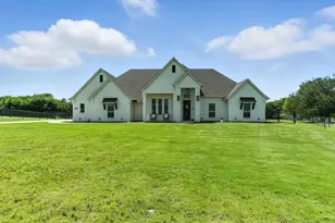 363 Red Bird Dr, Springtown, TX 76082 - Photo 12