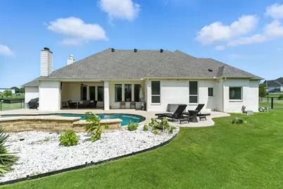 363 Red Bird Drive, Springtown, TX 76082 - Photo 2