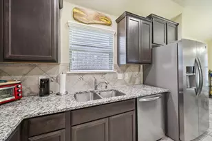 937 Lake Cypress Ln, Little Elm, TX 75068 - Photo 14