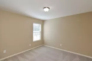 9810 Walnut Hill Dr, Providence Village, TX 76227 - Photo 18