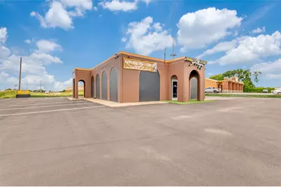 2601 W Jefferson Street, Grand Prairie, TX 75051 - Photo 2