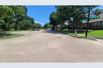 5021 Buttonwood Lane, Garland, TX 75043 - Photo 20