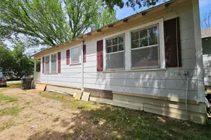 127 Morgan St, Pilot Point, TX 76258 - Photo 6