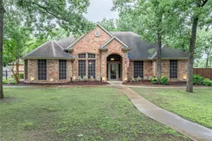 320 Rustic Oaks, Combine, TX 75159 - Photo 2