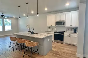 9612 Sullivan Ln, Fort Worth, TX 76179 - Photo 6