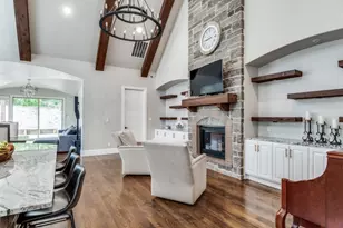 2104 Wellington St, Greenville, TX 75401 - Photo 6