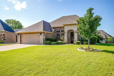 1312 Prestwick Court, Granbury, TX 76048 - Photo 4