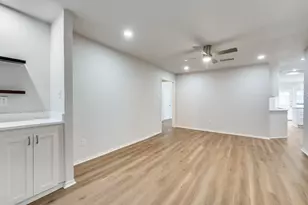 2126 Pueblo Dr, Carrollton, TX 75006 - Photo 16