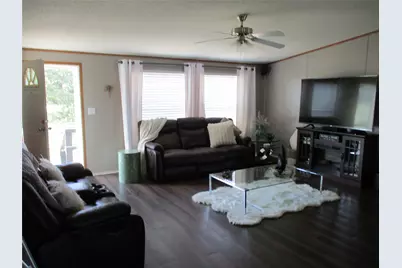 214 County Road 3432, Paradise, TX 76073 - Photo 4