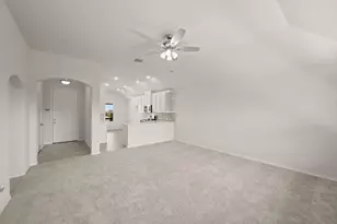 914 Madeline Ln, Cleburne, TX 76033 - Photo 10