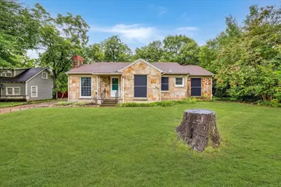 304 W Avenue F, Garland, TX 75040 - Photo 1