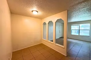 219 Fry St, Denton, TX 76201 - Photo 4