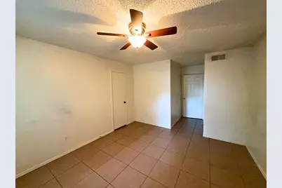219 Fry Street #1, Denton, TX 76201 - Photo 12
