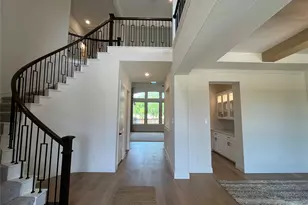 2403 Royal Dove Ln, Mansfield, TX 76063 - Photo 2