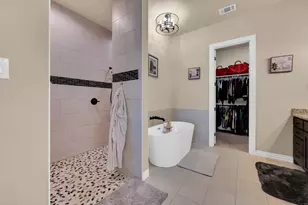 1111 Hayfield Dr, Midlothian, TX 76065 - Photo 20