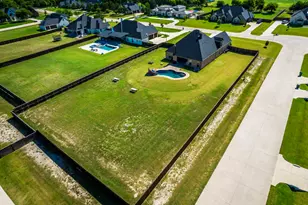 1111 Hayfield Dr, Midlothian, TX 76065 - Photo 30