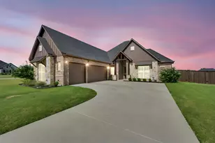 1111 Hayfield Dr, Midlothian, TX 76065 - Photo 2