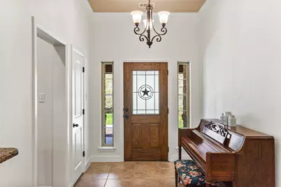 209 Churchill Court, Weatherford, TX 76085 - Photo 4