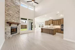 14 Magpie St, Joshua, TX 76058 - Photo 8