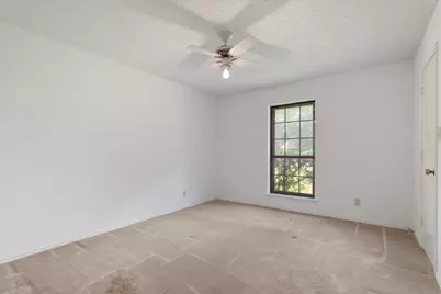 713 E Peel Street, Pilot Point, TX 76258 - Photo 16