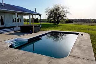 7563 Farm Road 128, Ben Franklin, TX 75415 - Photo 22