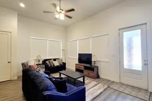 1709 Sycamore, Commerce, TX 75428 - Photo 4