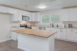 1605 N Beaton St, Corsicana, TX 75110 - Photo 14