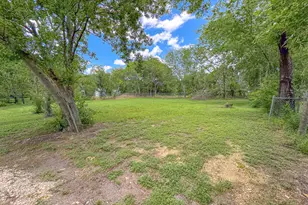 1605 N Beaton St, Corsicana, TX 75110 - Photo 36