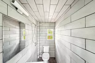 4344 Blue Lake Ct, Granbury, TX 76048 - Photo 14