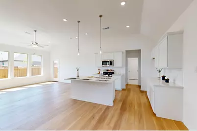 1028 Western Hills Drive, Crowley, TX 76036 - Photo 4